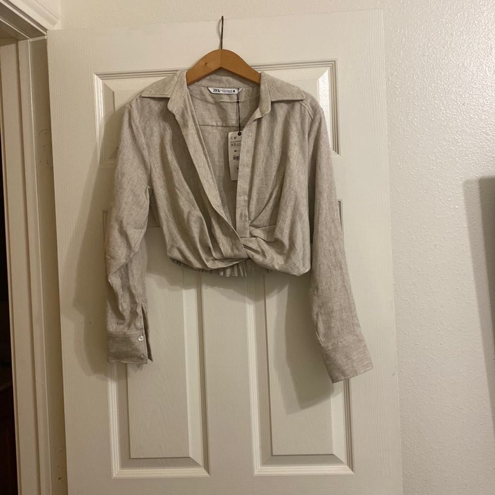 Zara Pleaded Linen Top
